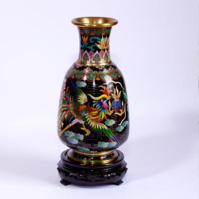 Sacred vessels and their representation in mythological art